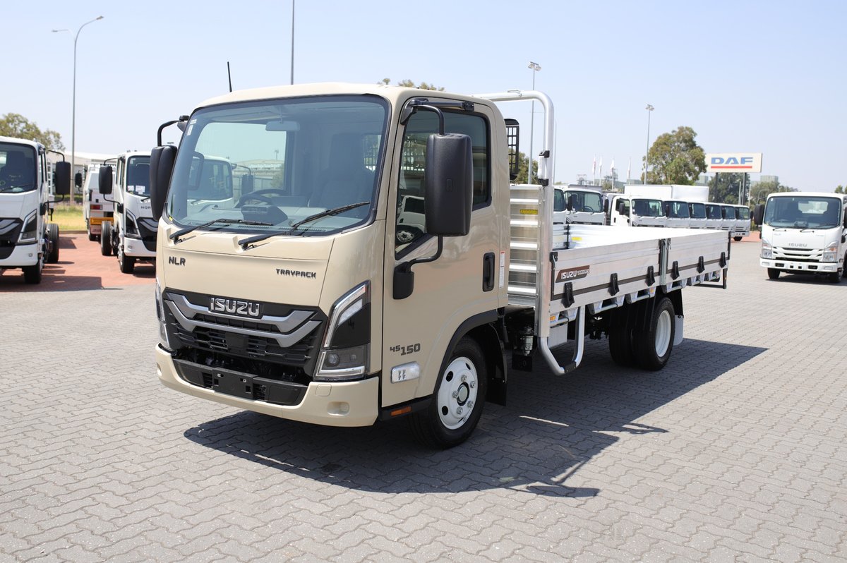 2026 Isuzu Trucks Nlr 45-150 Dt D34 Traypack image 2