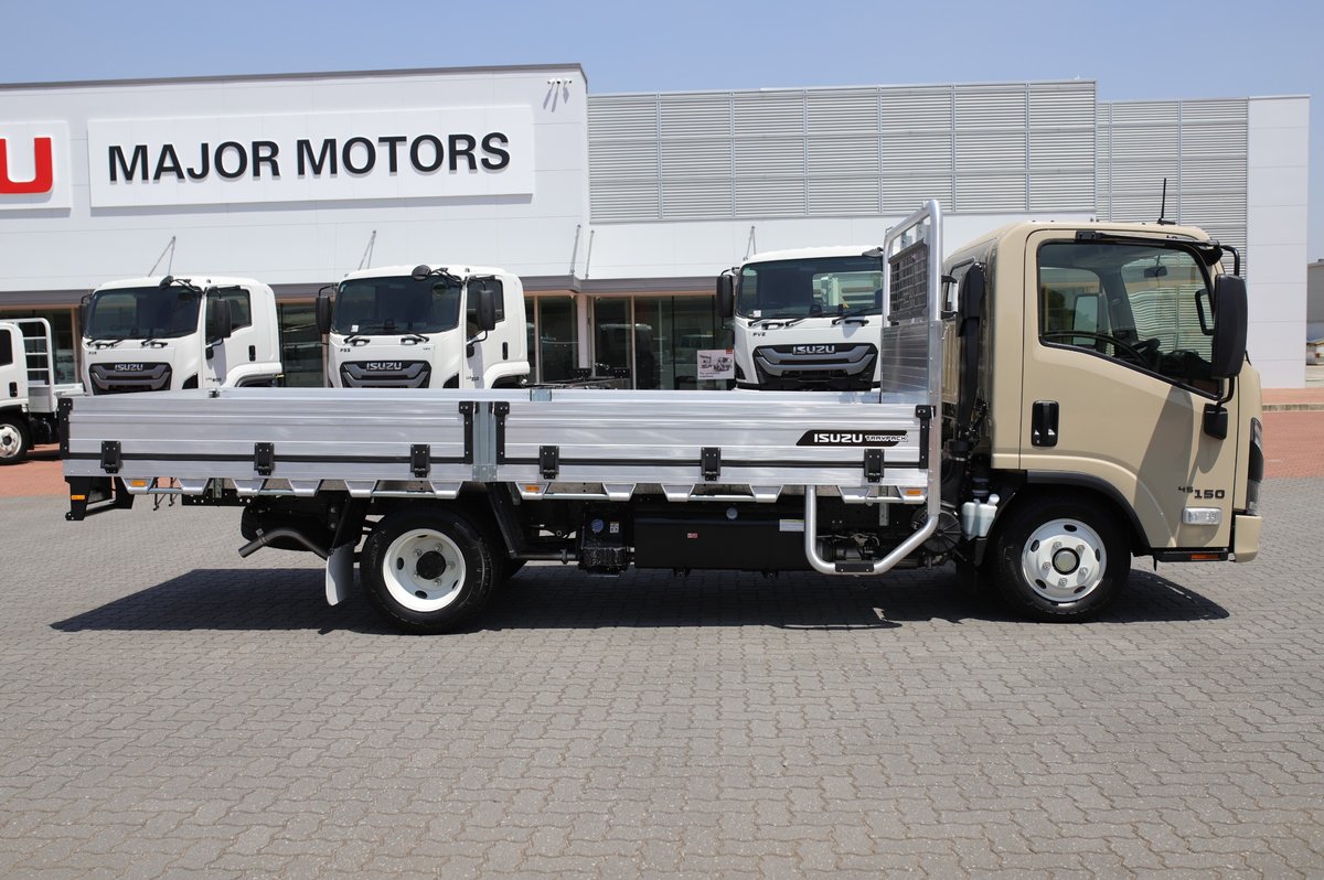 2026 Isuzu Trucks Nlr 45-150 Dt D34 Traypack image 4