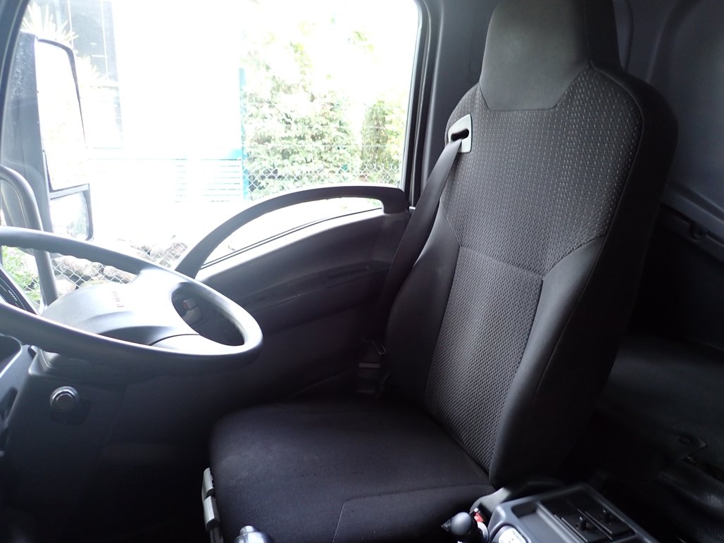 2018 Isuzu Fsr 140-260 image 15