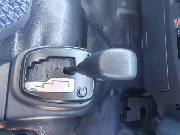 2022 Isuzu Nlr 45-150 Nlr45-150 Amt Service Pack X image 6
