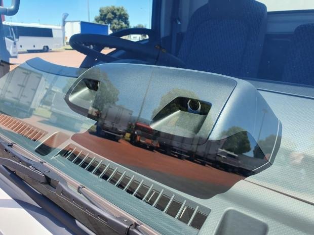 2022 Isuzu Nlr 45-150 Nlr45-150 Amt Service Pack X image 11