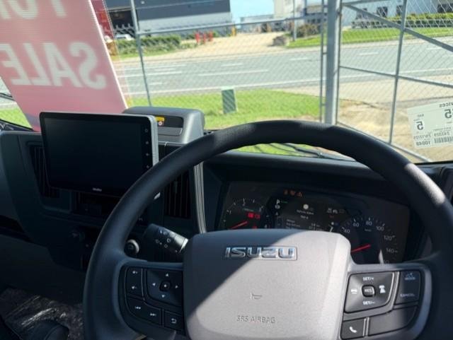 2025 Isuzu N Series NLR image 10