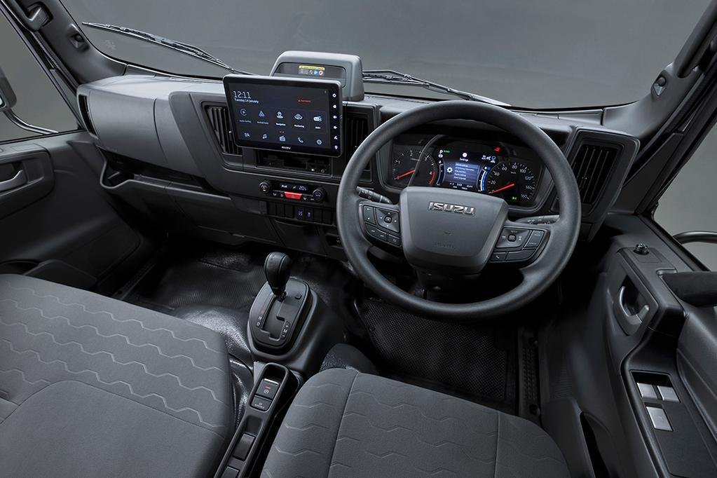 2026 Isuzu N Series image 5