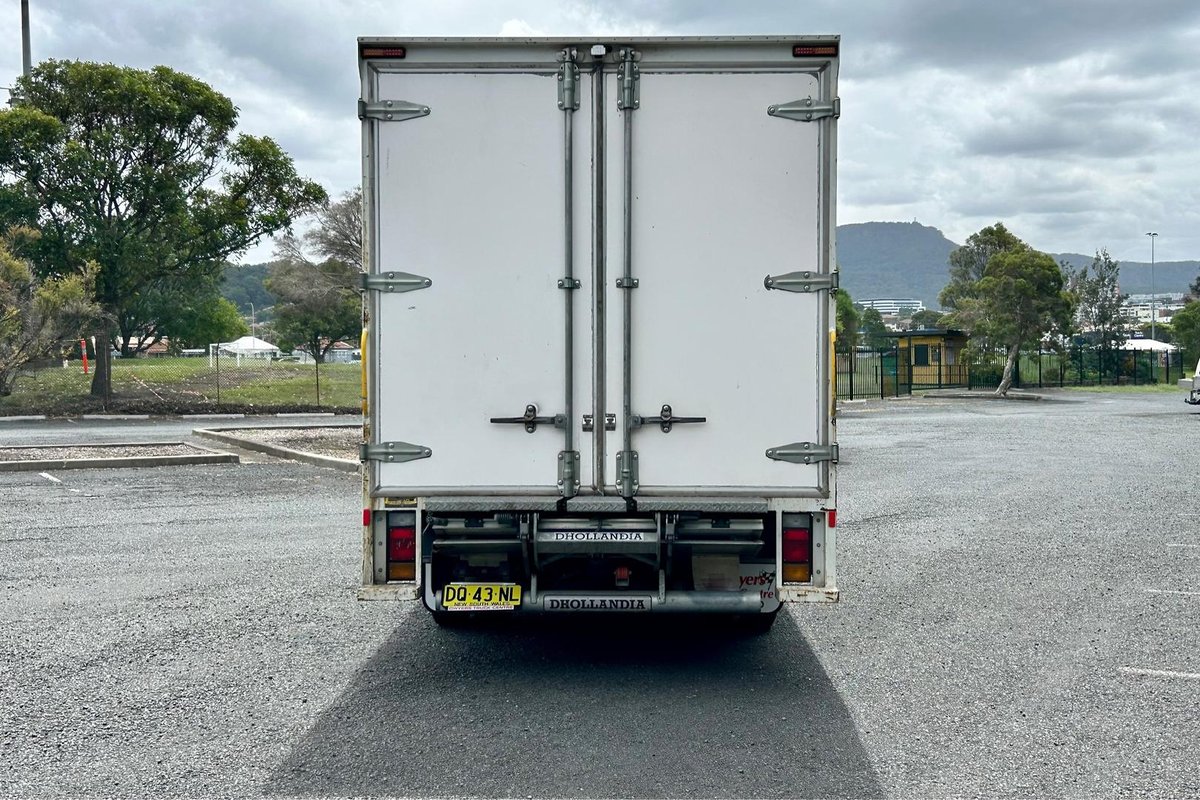 2020 Isuzu N Series NNR 45-150 image 5