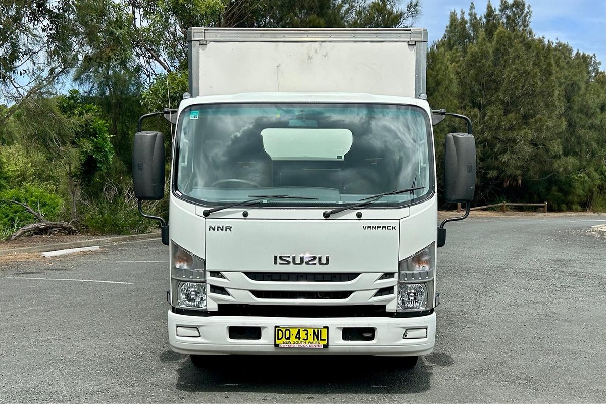 2020 Isuzu N Series NNR 45-150 image 9