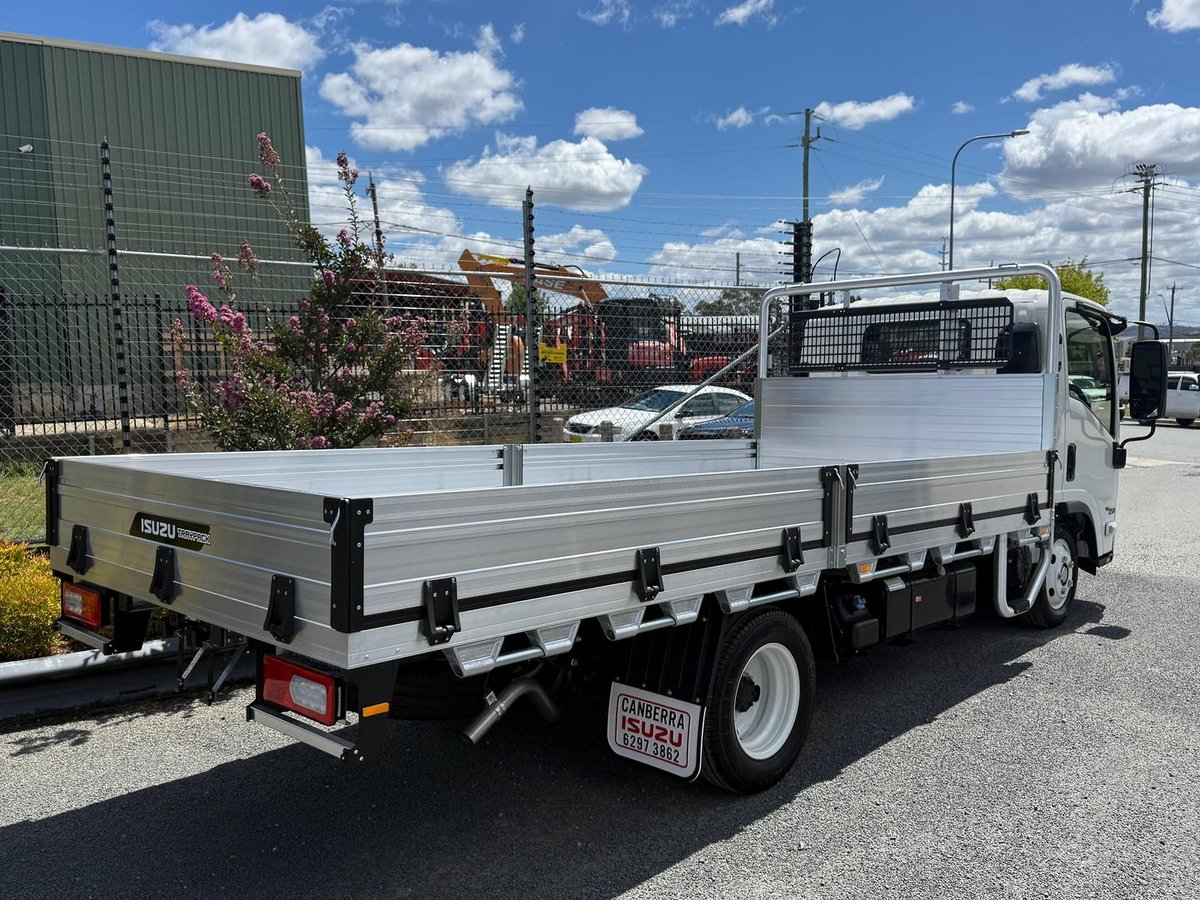 2026 Isuzu N Series Nlr 45-150 Mt D34 Traypack image 2