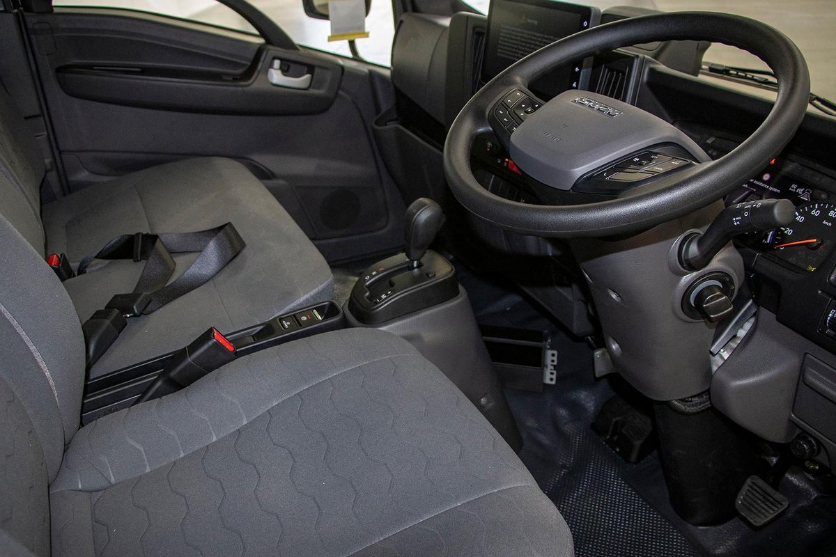 2026 Isuzu N Series NLR 45-150 DT D34 Traypack image 7