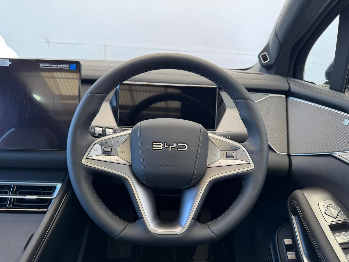 2025 BYD SEALION 8 Premium AWD MY26 AWD image 16