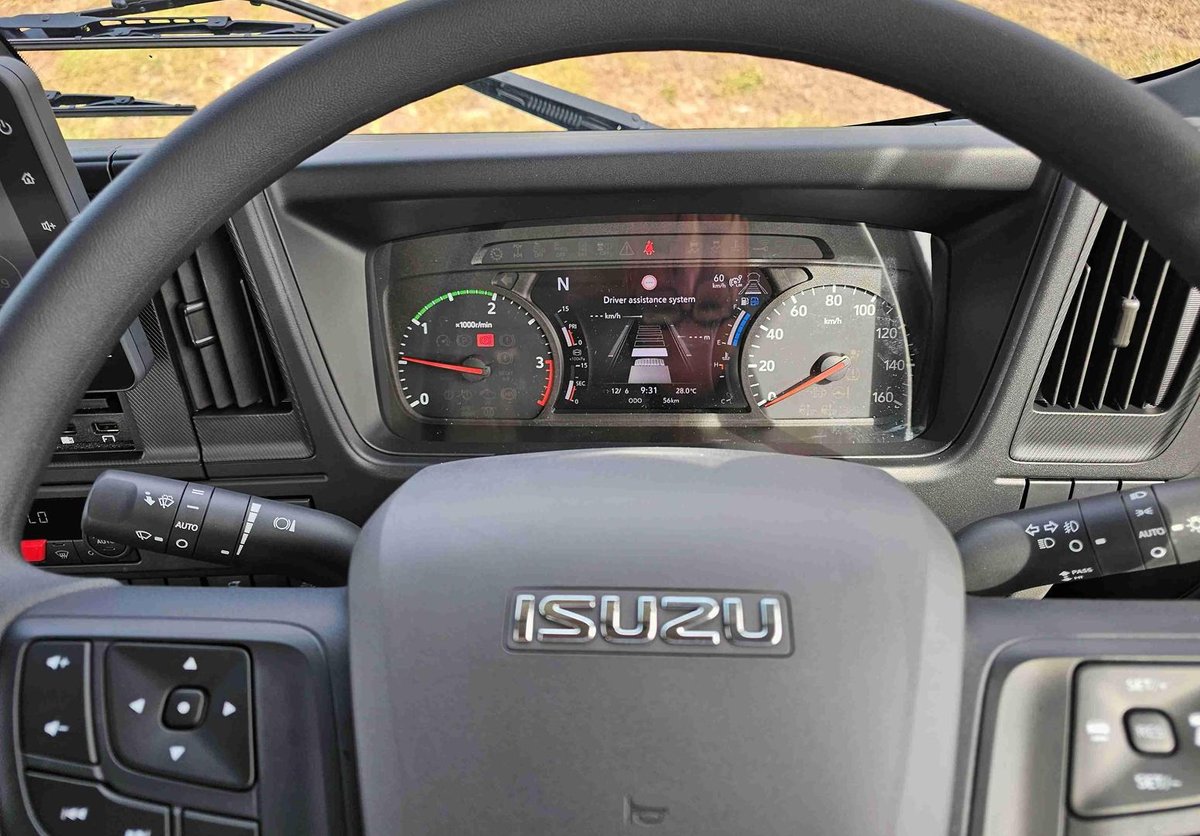 2025 Isuzu Frr 110-240 Am R56 image 18