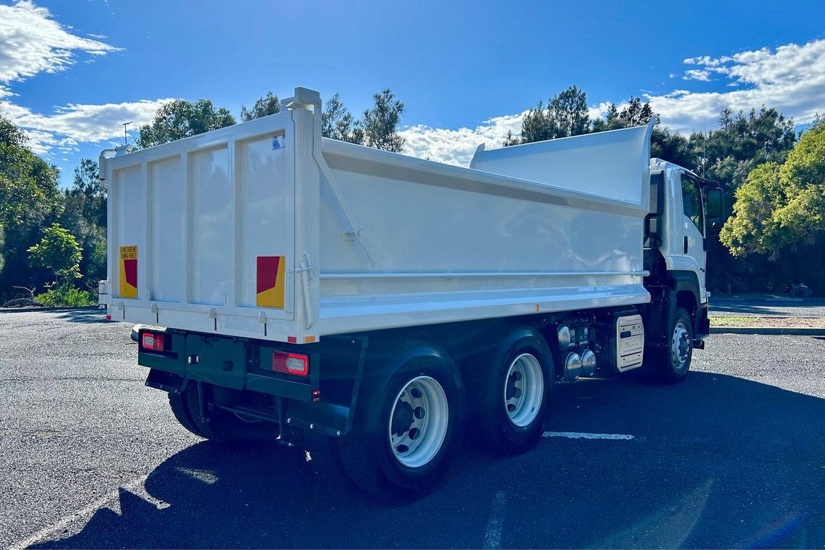 2025 Isuzu F Series FXY 260-355 AT R45 image 5