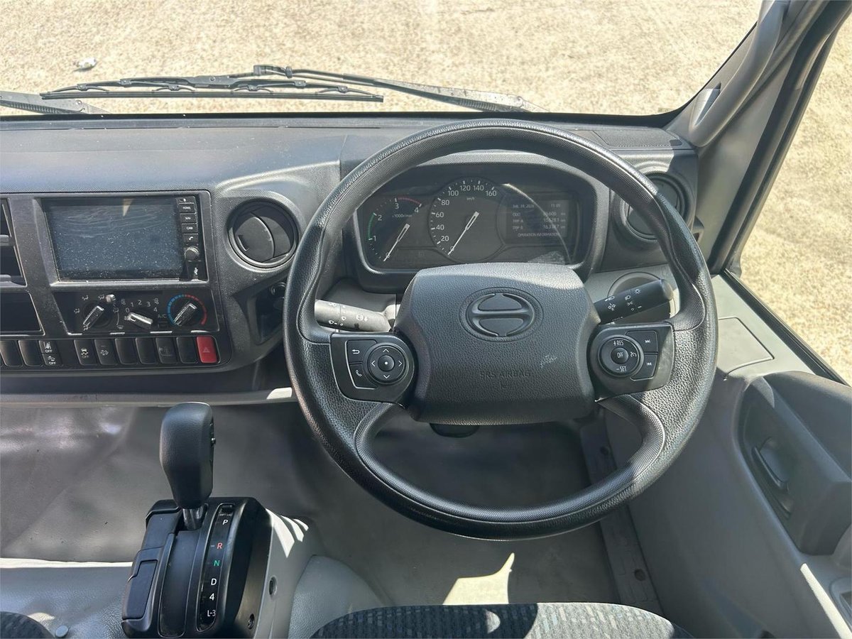 2022 Hino 300 Series 616 image 15