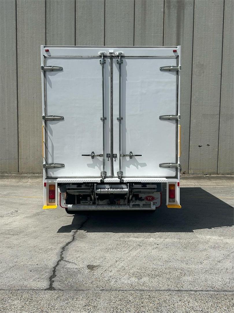 2022 Hino 300 Series 616 image 7