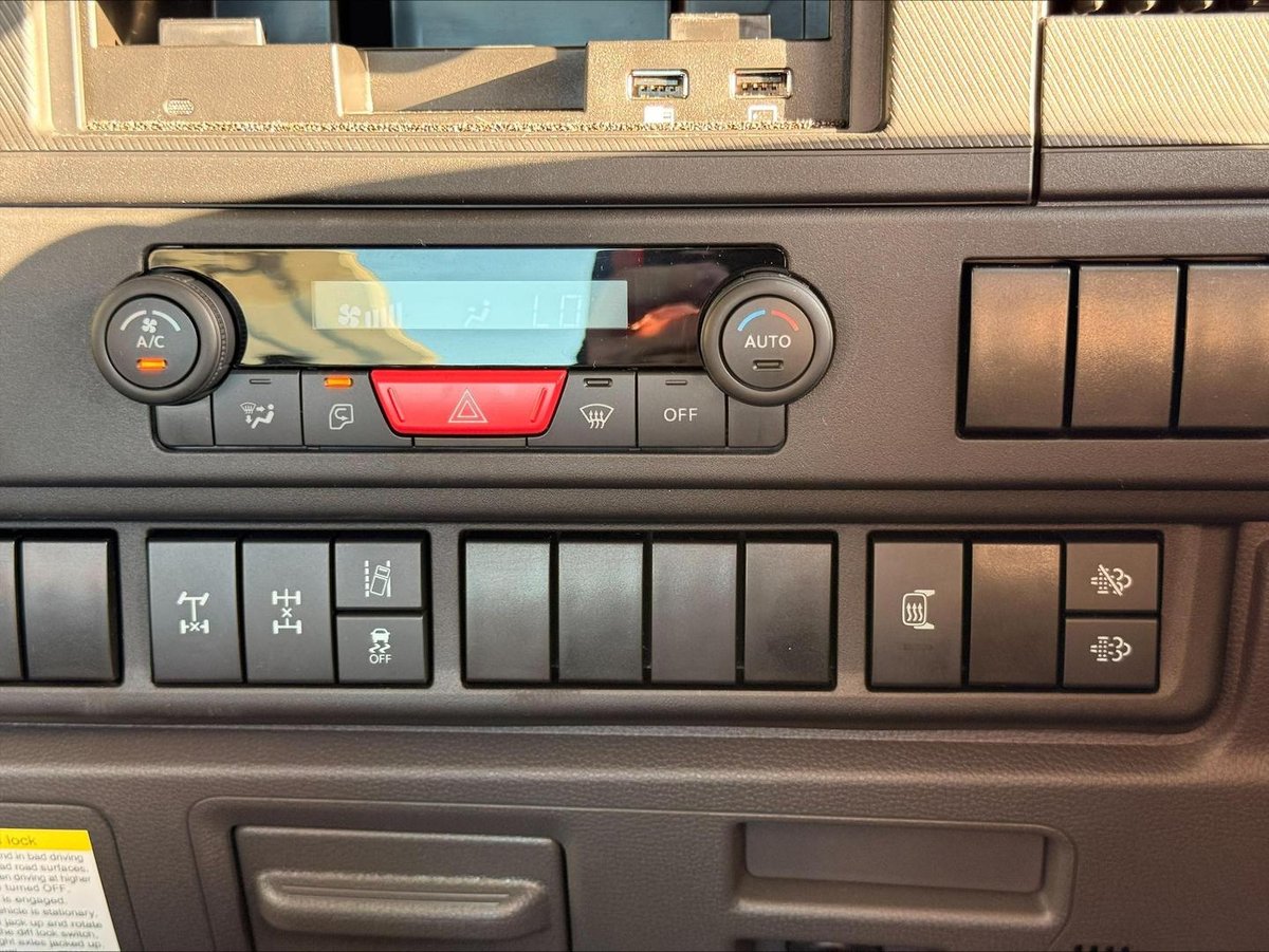 2026 Isuzu F Series image 21