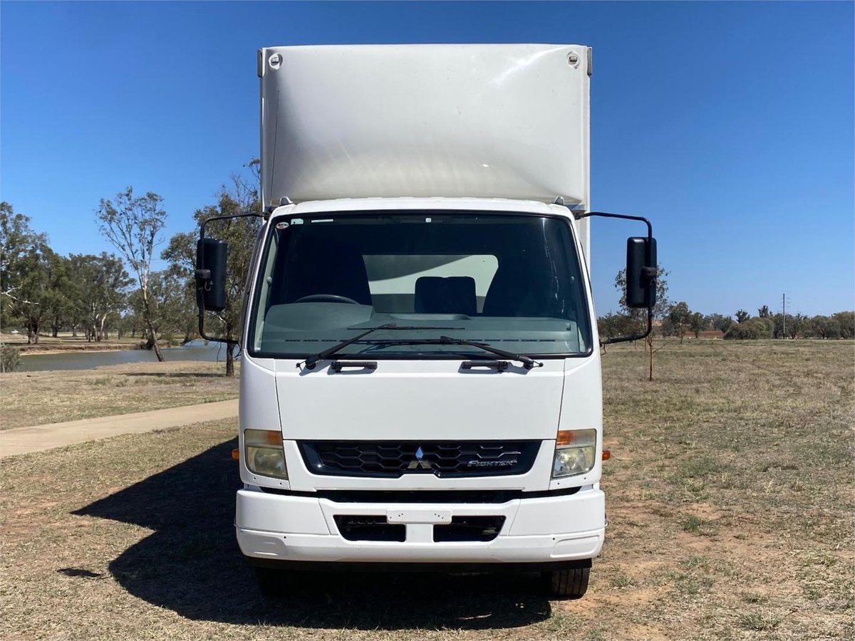 2016 Fuso Fighter 1427 image 14