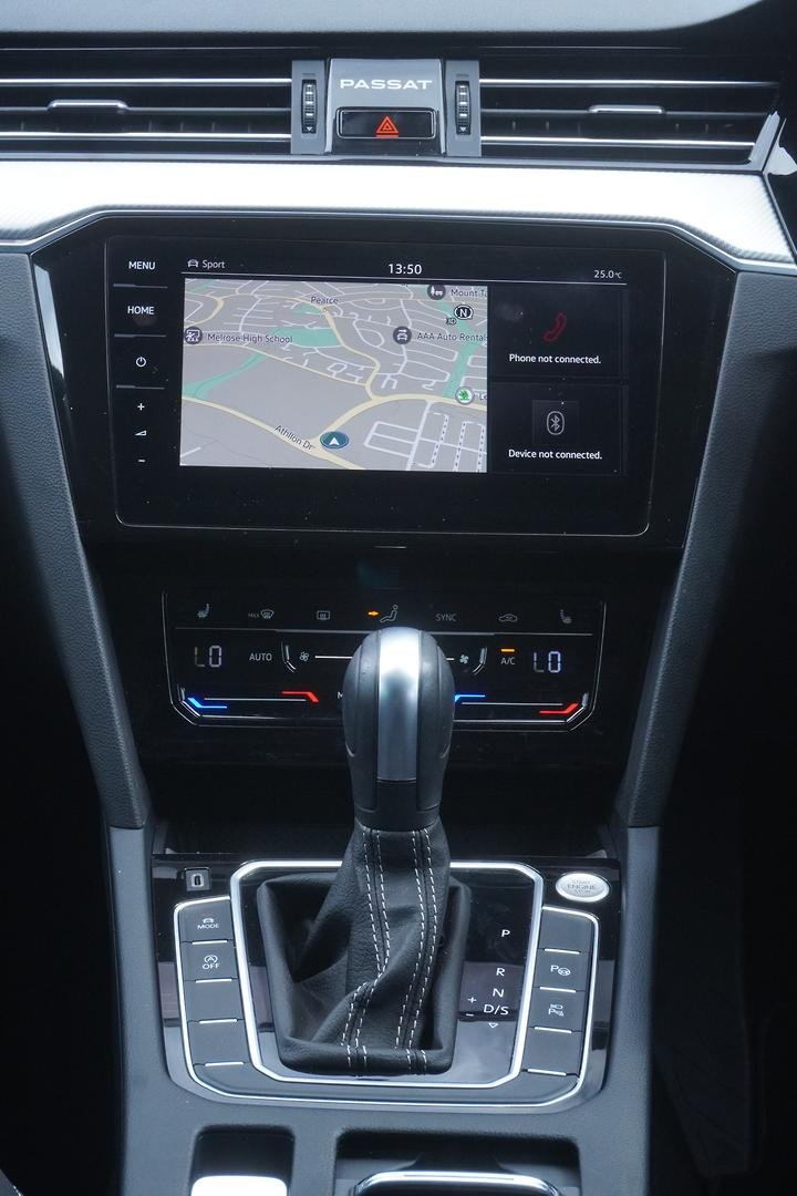 2021 Volkswagen Passat 206TSI R-Line B8 MY22 Four Wheel Drive image 20