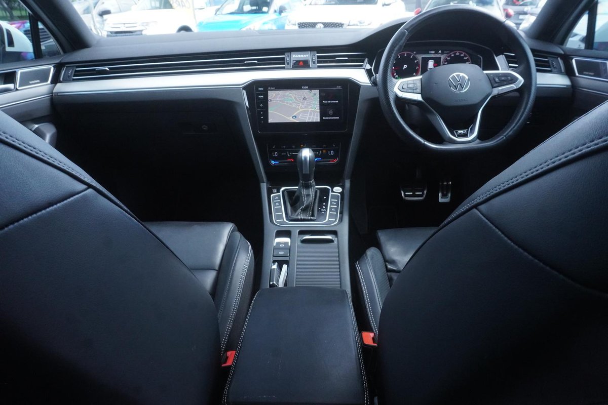 2021 Volkswagen Passat 206TSI R-Line B8 MY22 Four Wheel Drive image 10