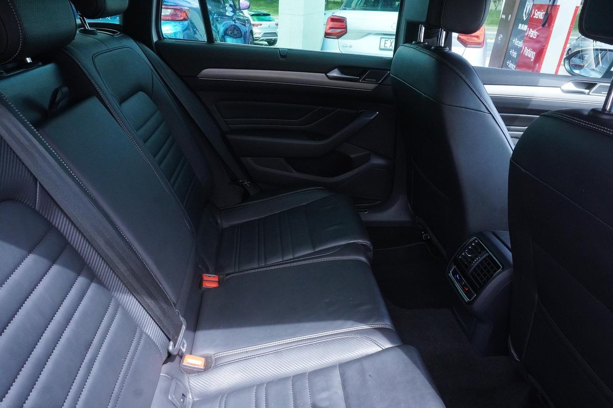 2021 Volkswagen Passat 206TSI R-Line B8 MY22 Four Wheel Drive image 27