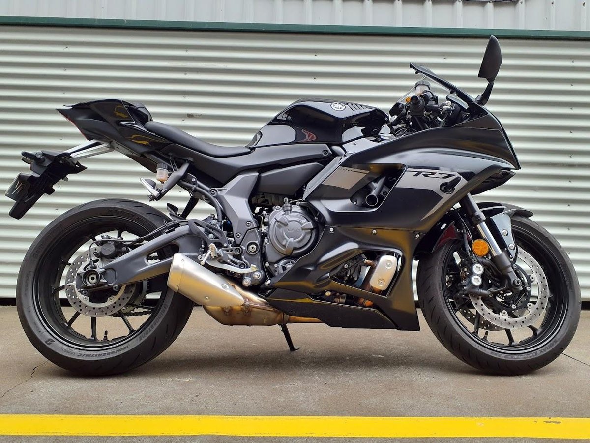 2025 Yamaha YZF-R7 HO YZF-R Black