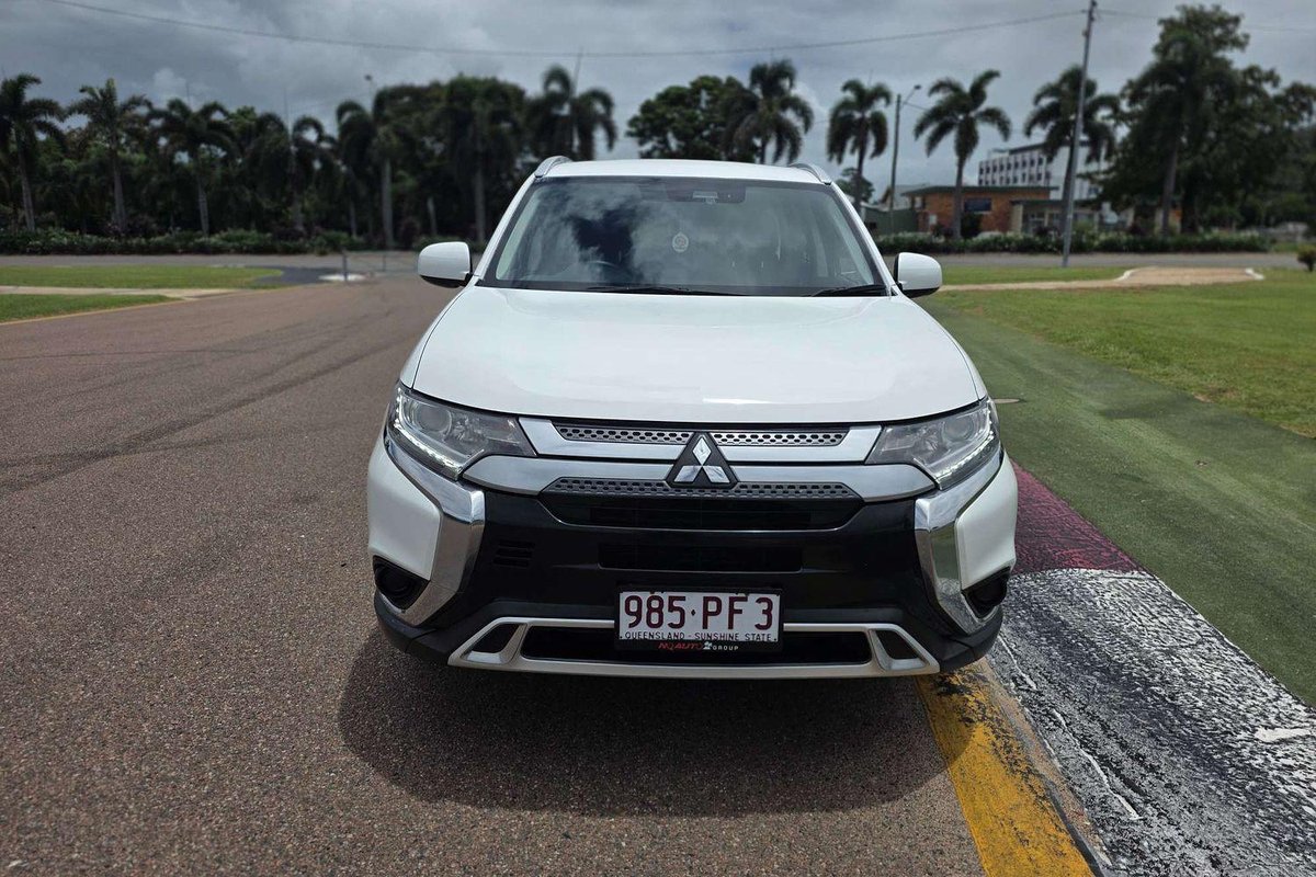 2019 Mitsubishi Outlander LS ZL MY19 White