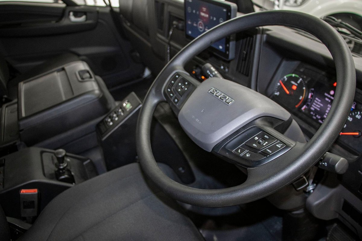 2025 Isuzu F Series FVY 260-300 AT R46 image 8