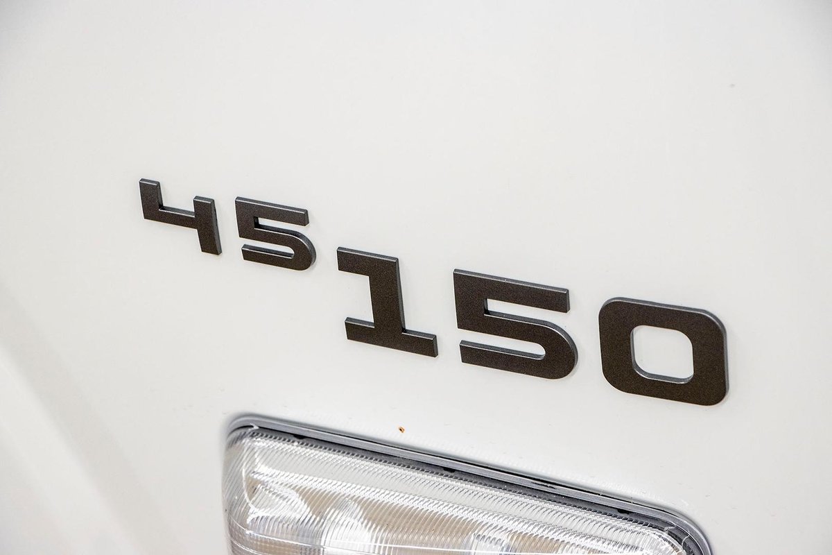 2025 Isuzu N Series NLR 45-150 MT D25 Traypack image 23