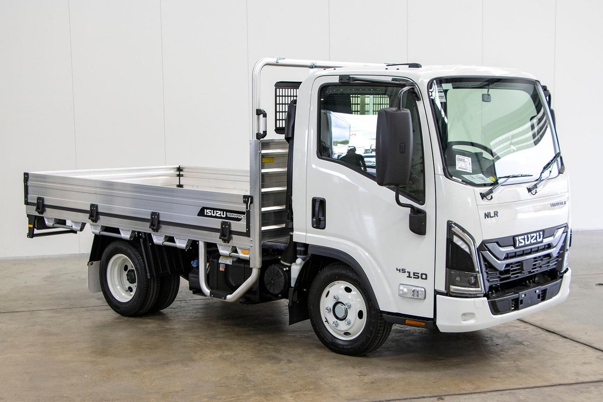 2025 Isuzu N Series NLR 45-150 MT D25 Traypack image 4