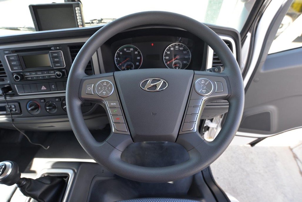 2025 Hyundai Ex6 Mwb image 14