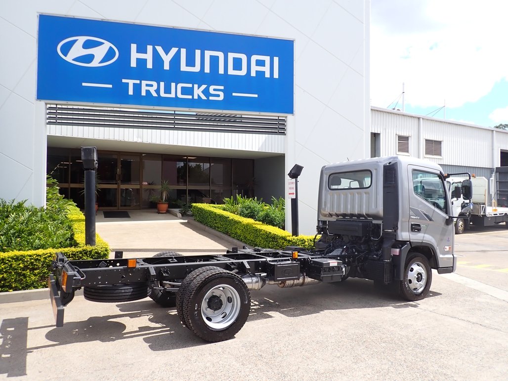 2025 Hyundai Ex6 Mwb image 6