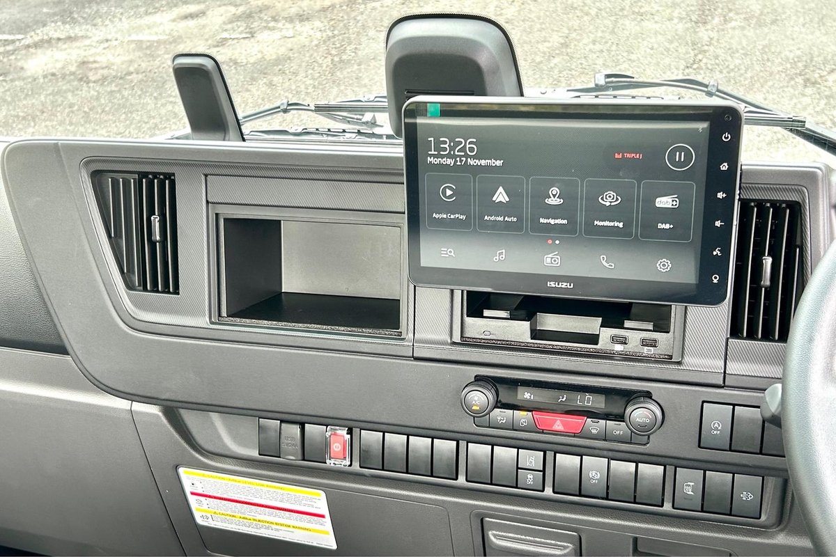 2025 Isuzu F Series FRR 110-240 AM R52 image 23