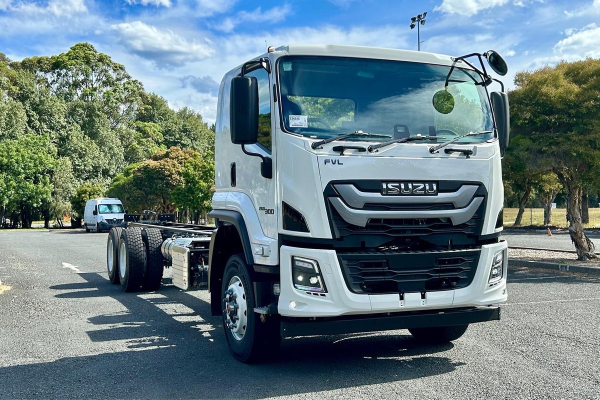 2026 Isuzu F Series FVL 260-300 AT R67 image 7