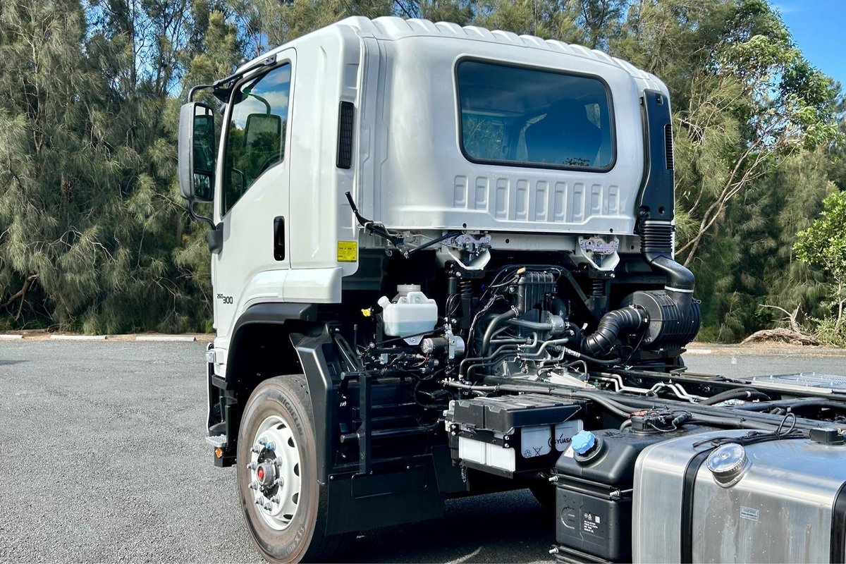 2026 Isuzu F Series FVL 260-300 AT R67 image 10