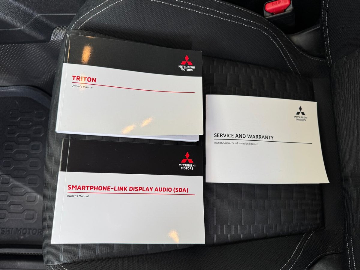 2025 Mitsubishi Triton GLX+ MV MY25 4X4 Dual Range image 21