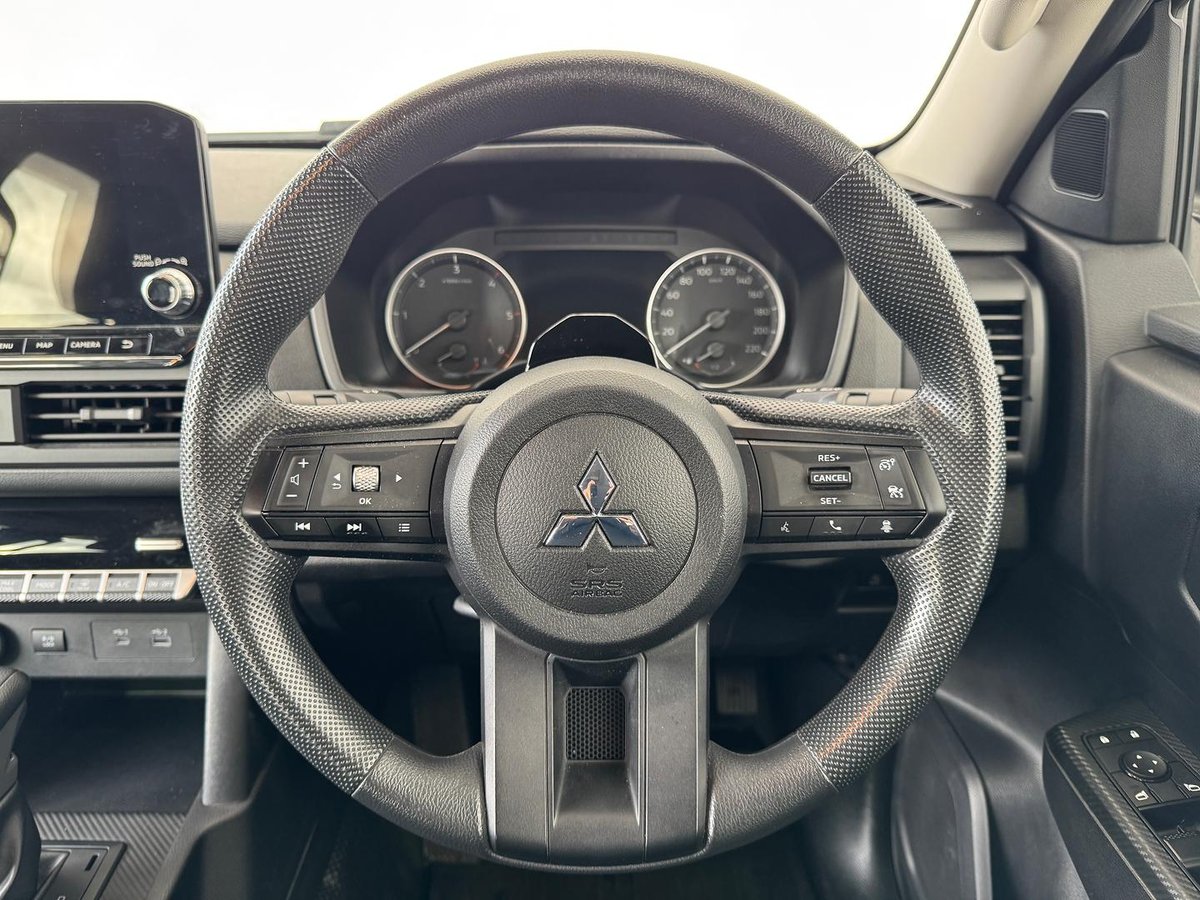 2025 Mitsubishi Triton GLX+ MV MY25 4X4 Dual Range image 14