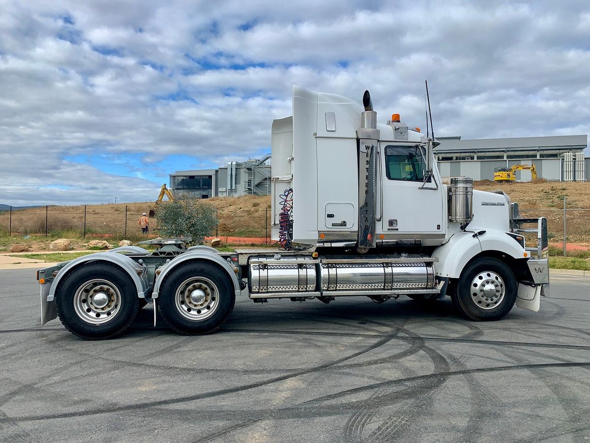2021 Western Star 4800 Series 4800 FXB image 8