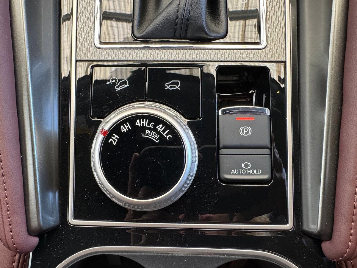 2025 Mitsubishi Pajero Sport GSR QG MY25 4X4 Dual Range image 21