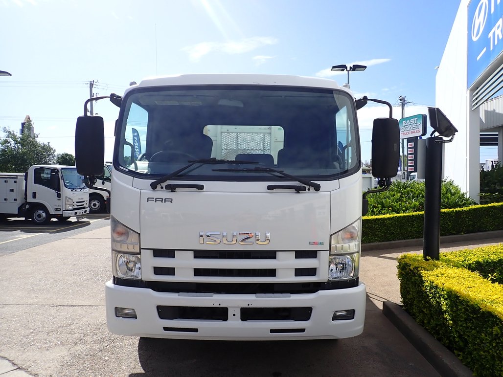 2011 Isuzu Frr 600 image 5