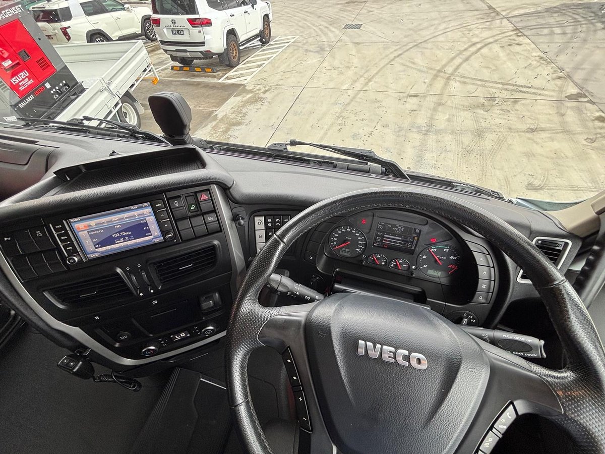 2021 Iveco Stralis X-Way AS500 image 20