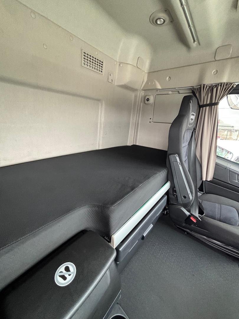 2021 Iveco Stralis X-Way AS500 image 17