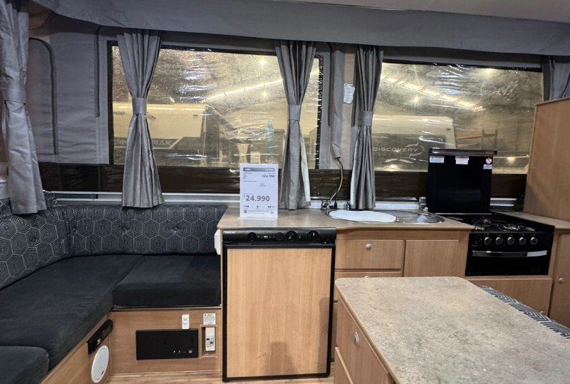 2014 JAYCO SWAN OUTBACK Outback image 10