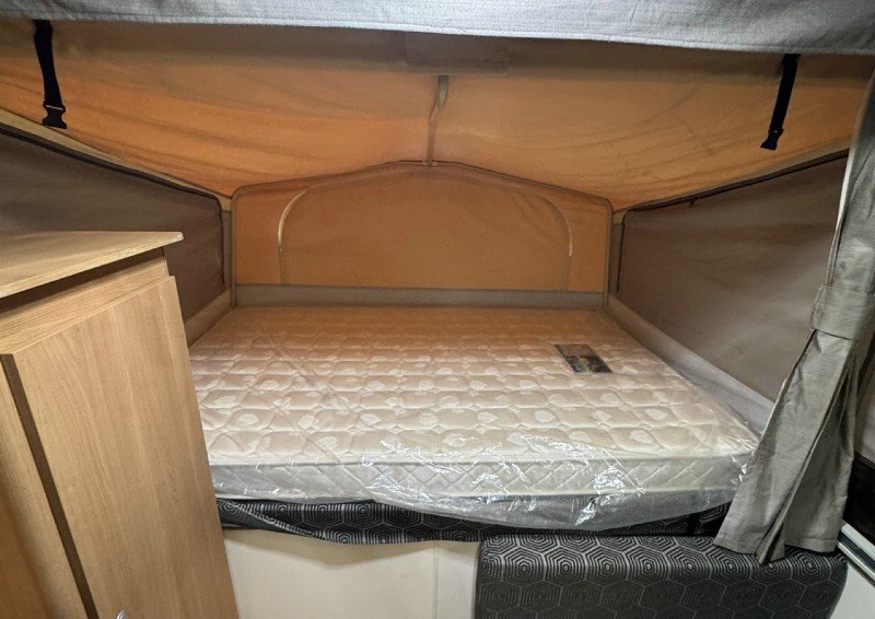 2014 JAYCO SWAN OUTBACK Outback image 13