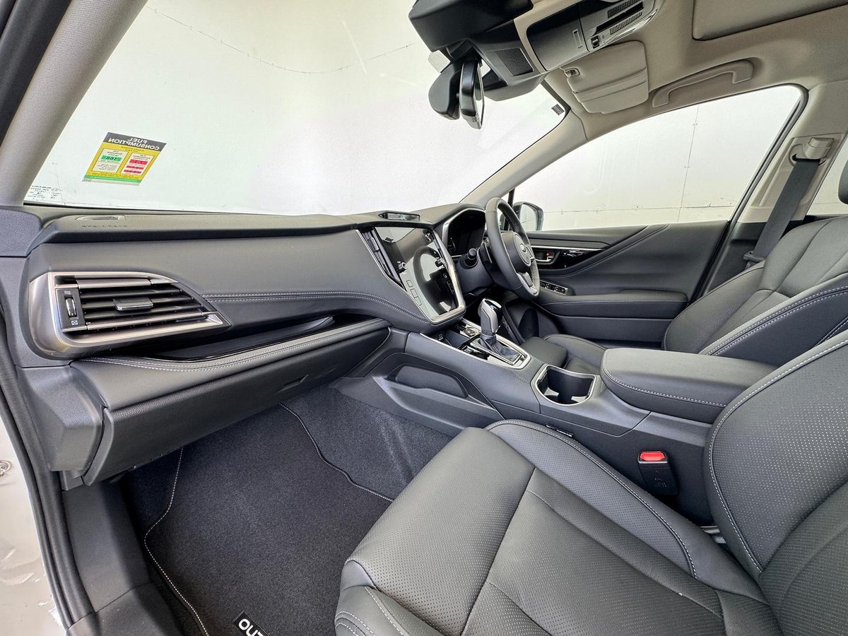 2025 Subaru Outback AWD Touring 6GEN MY25 AWD image 10