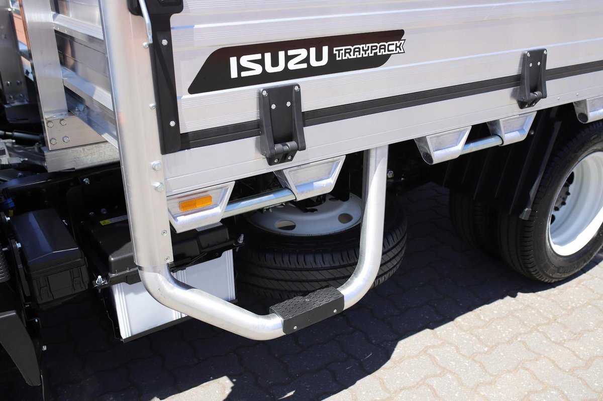 2026 Isuzu Nlr 45-150 Dt D25 Tray Pack image 10