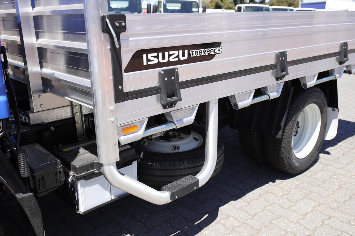 2026 Isuzu Nlr 45-150 Dt D25 Tray Pack image 12