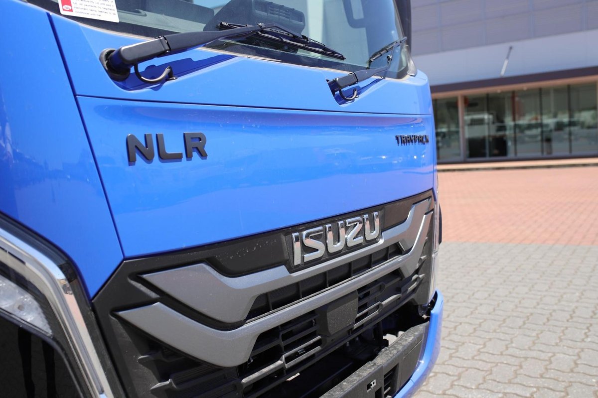 2026 Isuzu Nlr 45-150 Dt D25 Tray Pack image 6