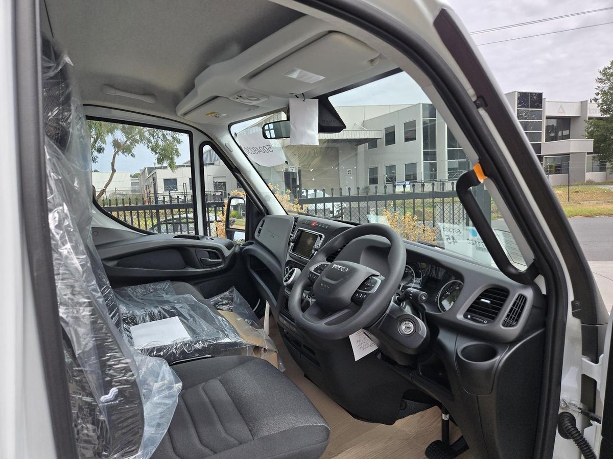 2025 Iveco Daily 45C18 Tradie Made image 13