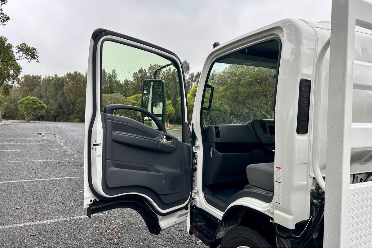 2026 Isuzu N Series NQR 88/80-190 AM D45 image 15
