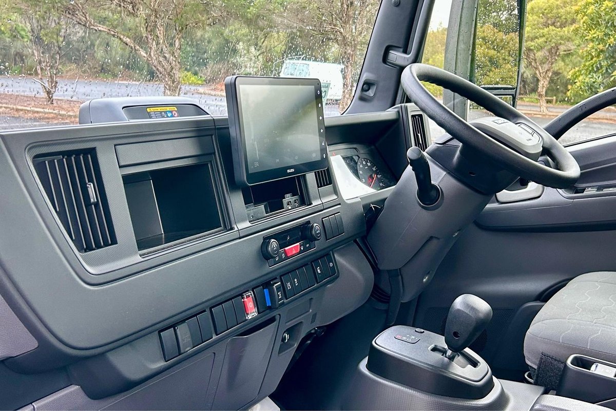 2026 Isuzu N Series NQR 88/80-190 AM D45 image 18
