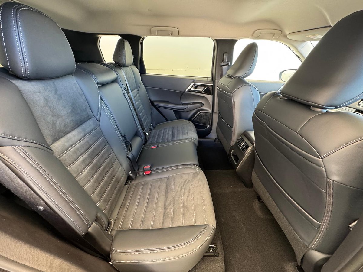 2025 Mitsubishi Outlander Aspire ZM MY25 image 9