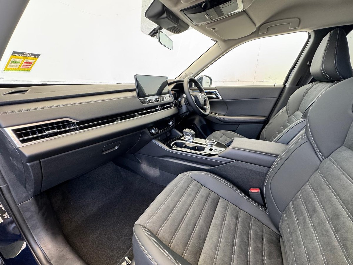 2025 Mitsubishi Outlander Aspire ZM MY25 image 32