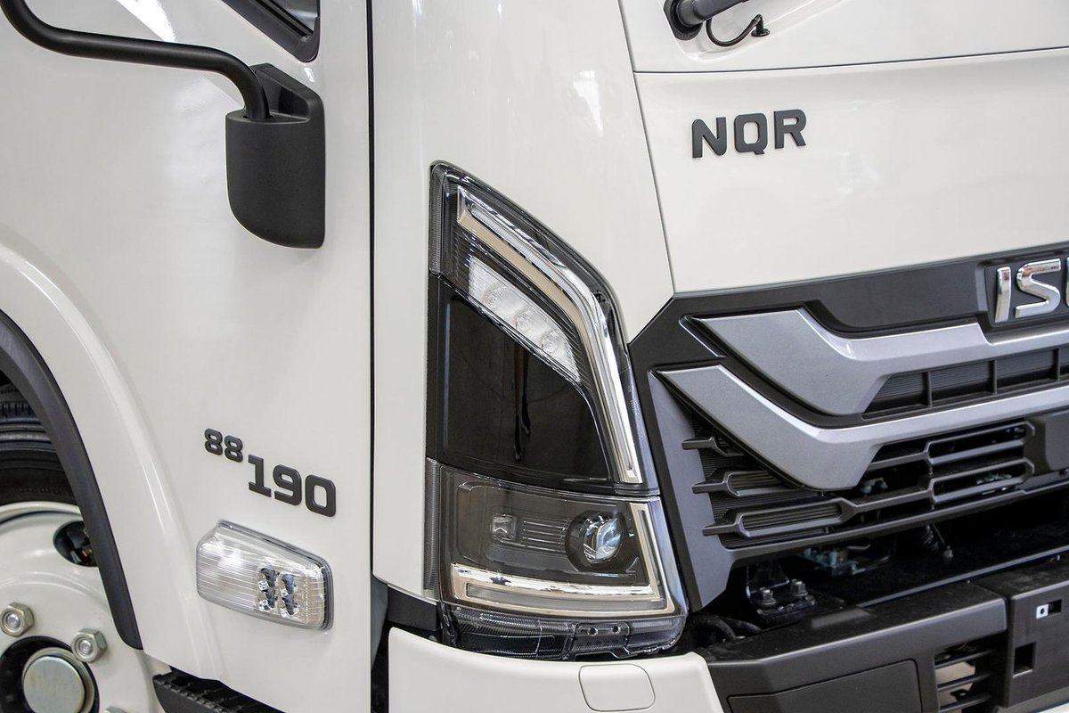 2026 Isuzu N Series NQR 88/80-190 AM D42 image 26